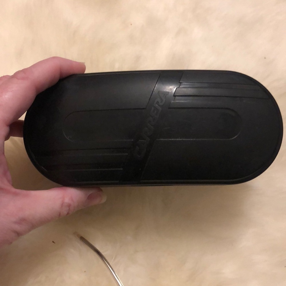 Carrera Sunglasses w case - Picture 4 of 5